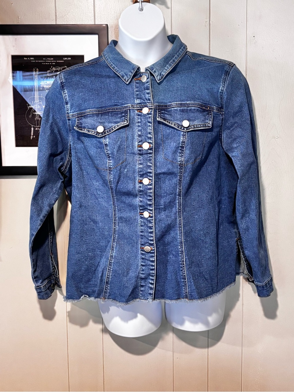 SHEIN Raw Hem Blue Denim Jacket - Picture 9 of 10